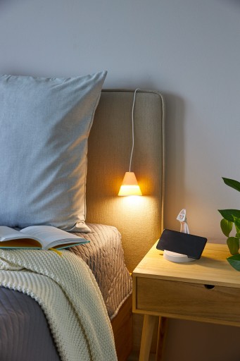 SMUKEE USB STOLNÁ LAMPA S ODNÍMATEĽNOU LAMPOU S