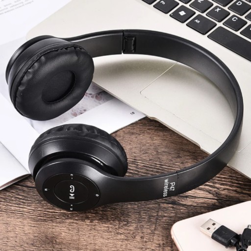 BEZDRÔTOVÉ SLÚCHADLÁ BLUETOOTH NA UCHY MP3 P47 ŠPORTOVÉ HERNÉ SLÚCHADLÁ ČIERNA