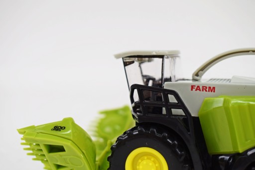 KOMBINOVANÝ POĽNOHOSPODÁRSKY TRAKTOR KOVOVÝ typ CLAAS 14CM