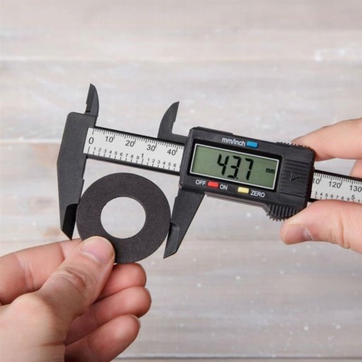 ELEKTRONICKÝ DIGITÁLNY STRMEŇ S MERANÍM 150mm