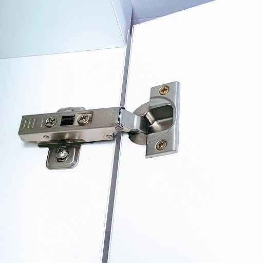 BLUM 71T3550 110° nasadzovací nábytkový pánt