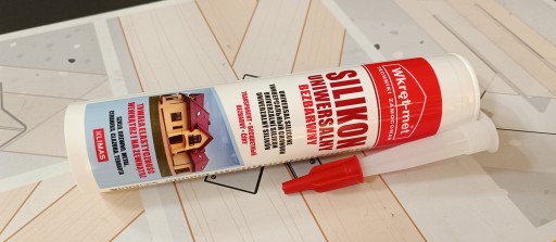 Univerzálny, bezfarebný, flexibilný silikón vo veľkej Wkręt-Met 310 ml tube