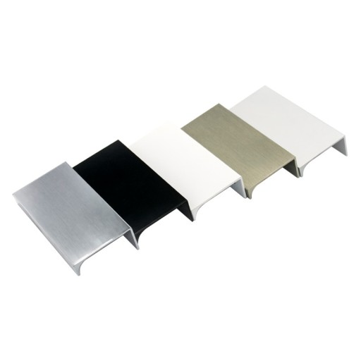 HRANOVÁ RÚČKA MATNÁ ČIERNA UA06 64/84MM AMIX