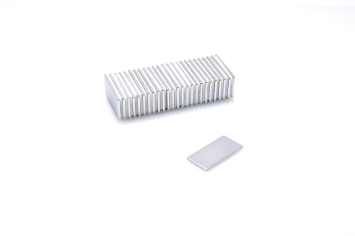 Neodymový tanierový magnet MPŁ 20x10x1 N38 10 ks