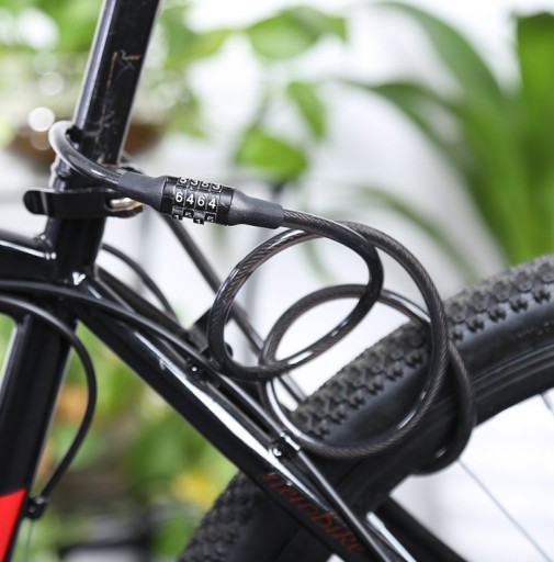 BEZPEČNOSTNÝ BLOK NA ZÁMKU BICYKLA S KÓDOM