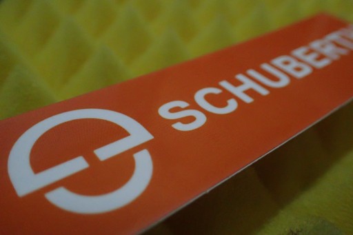 NÁLEPKA SCHUBERTH 10,2 x 3 cm
