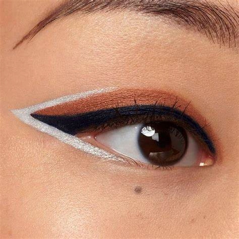 Gélová ceruzka na oči Maybelline Tattoo Liner 950 Rich Clay