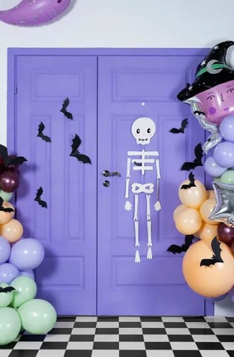 Halloweenska dekorácia na zavesenie kostry