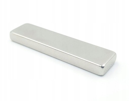 NEODYMOVÉ MAGNETY NEODYMOVÉ MAGNETY 40x10x4 mm