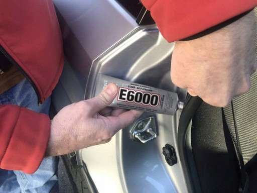 E6000 MINI Polyuretánové ELASTICKÉ LEPIDLO univerzálne 5,3ml