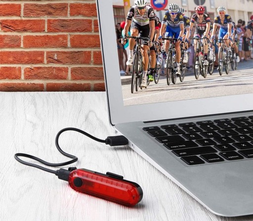 Červené zadné svetlo na bicykel 4 režimy