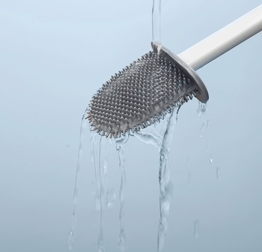 TOALETNÁ KEFA NA WC, FLEXIBILNÁ SILIKÓNOVÁ, ČIERNA