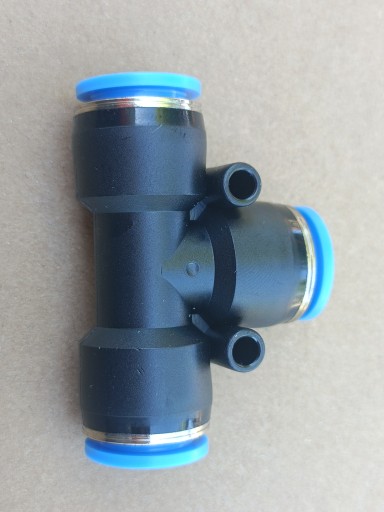 T-konektor Pneumatický zásuvný rozbočovač fi 12mm PE 12