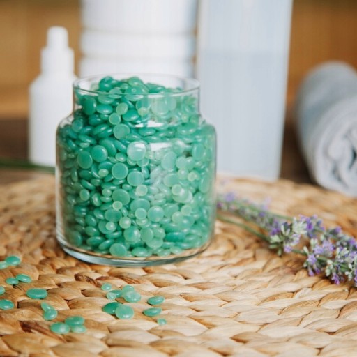 BÁBIKA Xanitalia TVRDÝ VOSK na depiláciu po kvapkách ALOE VERA 100g ECO