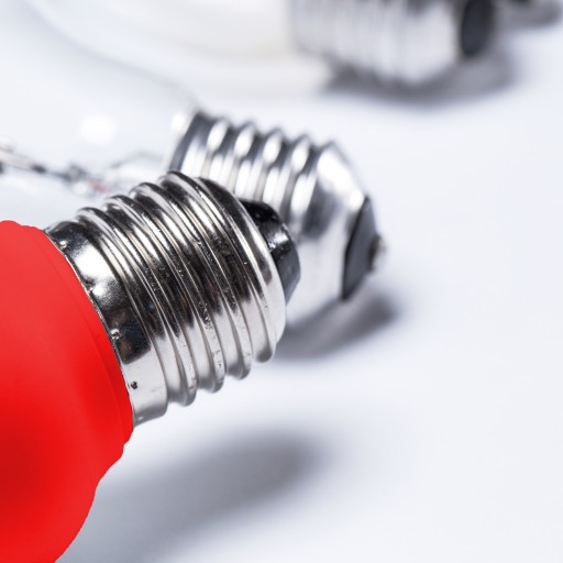 LED dekoratívna girlanda červená žiarovka, dekoratívny svetelný zdroj E27, 4,9W