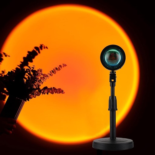 IMITÁCIA ZÁPADU SLNKA PROJEKTORA NÁLADOVEJ LAMPY