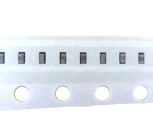 Keramický MLCC 22pF 50V DC 0402 10ks