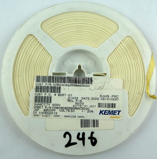 Keramické MLCC 8,2nF 20% 50V DC 100ks