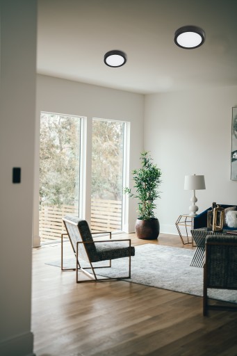 PRIVRCHOVÁ STROPNÁ LED PANELY 18W, ČIERNA