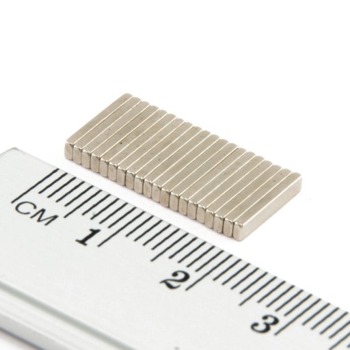 NEODYMOVÝ MAGNET TANIER 10x2x1 N38 - 70 KS