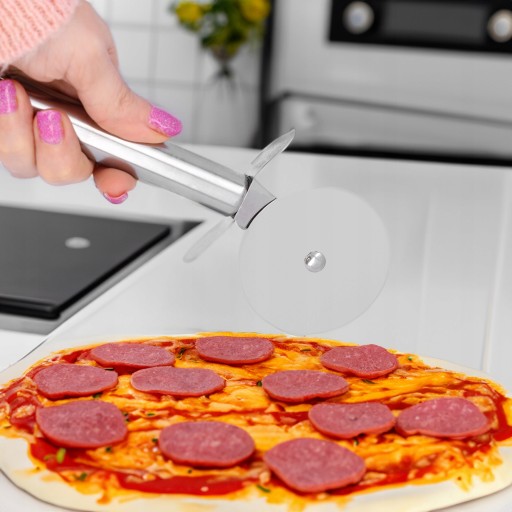 Nôž na PIZZA nerezový ostrý okrúhly vrúbkovaný krájač na krájanie