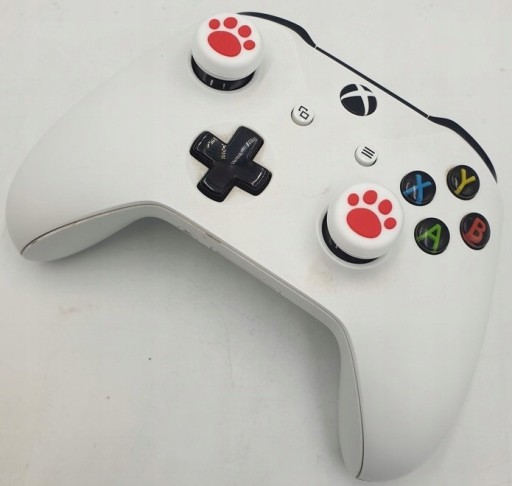 Rukoväte, gumené podložky, analógové ovládače XBOX SERIES X S