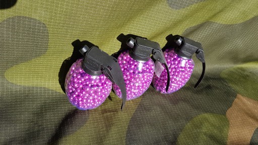 Fialové guličky 0,2g PREMIUM 6mm ASG granát 850 ks