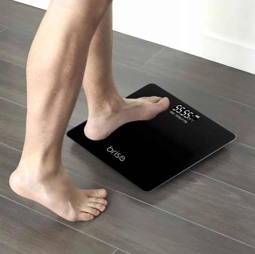 MODERNÁ KÚPEĽŇOVÁ VÁHA ELEKTRONICKÁ SKLENENÁ ČIERNA 180 KG + BATÉRIE