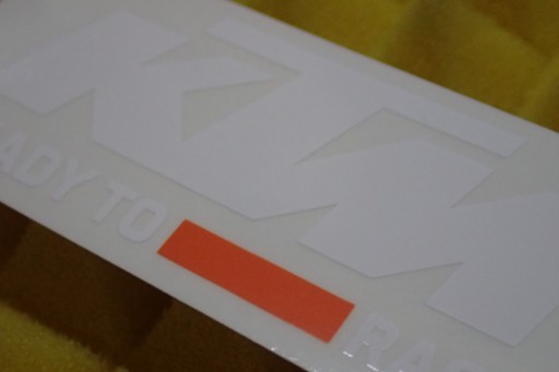 NÁLEPKA KTM LOGO NÁLEPKA 8,3 x 3,5 cm
