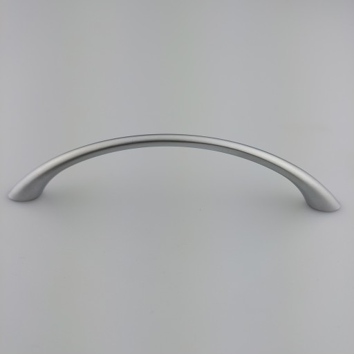 ÚCHYTKA NA NÁBYTOK ÚCHYTKA PRE NÁBYTOVÉ SKRINÍKY ZÁSUVKY HLINÍK/MAT CHROME 96mm