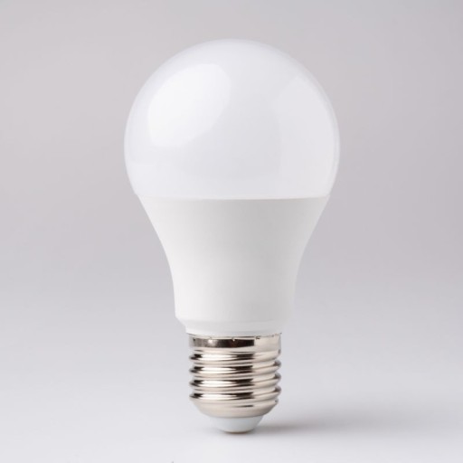 LED ŽIAROVKA E27 10W TEPLÁ FARBA