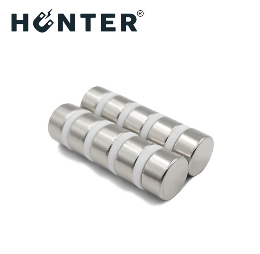 VALEC NEODYMOVÝ MAGNET 15x8 mm SILNÝ, okrúhly, kotúč - HUNTER