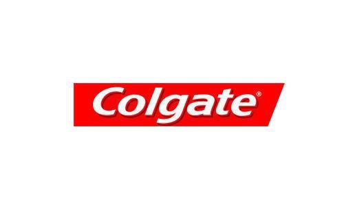 Zubná kefka Colgate Classic Deep Clean Medium