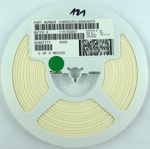 Keramika 220pF 50V DC 5% 100ks.