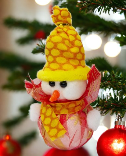 Figúrka snehuliaka, svietiaca LED, vianočná dekorácia, 16cm, žltá a červená