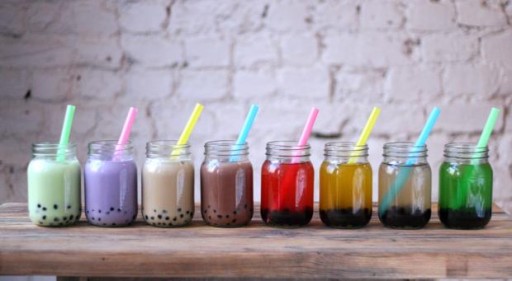 PLASTOVÉ SLAMKY BUBBLE TEA 12mm NEON (200)REDPLAST