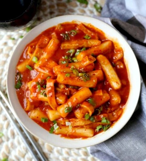 Kórejské ryžové halušky Kórejské Tteokbokki Topokki Tteokmyeon Tuby 600 g