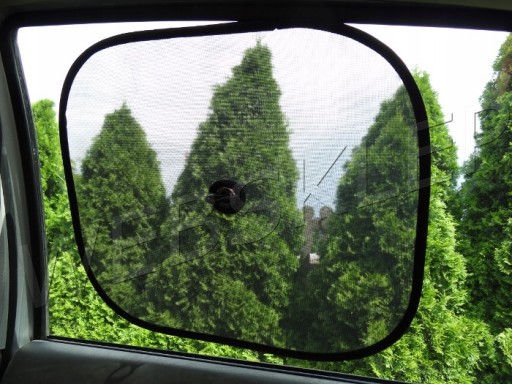 BOČNÉ OKINÁ SLNEČNEJ CLONY DO AUTO