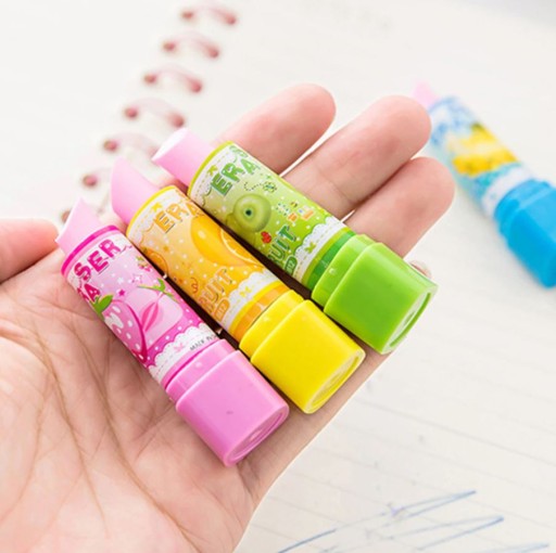 Guma na rúž na vymazanie, zasúvateľná LIPSTICK