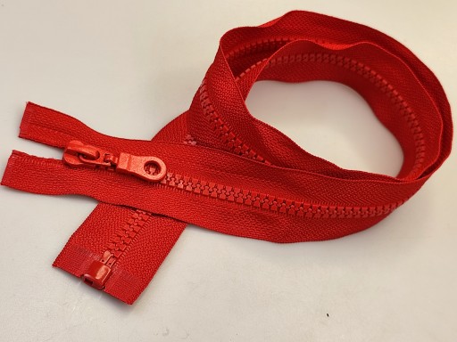 Zips ch. kocka 5 červená 75 cm