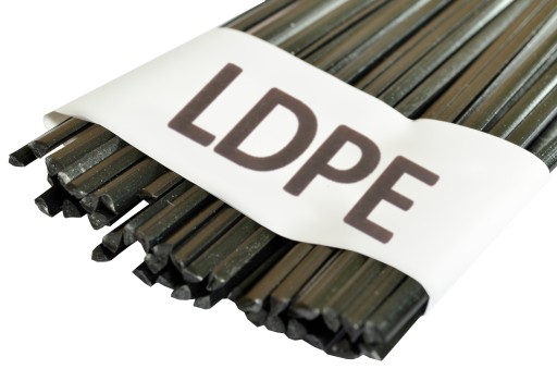 Materiál Plastové spojivo LDPE trojuholník 4mm 50g