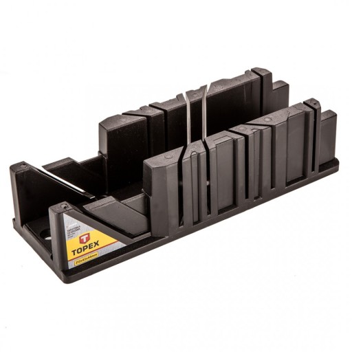 Plastový pokosový box 212 x 42 x 44 mm