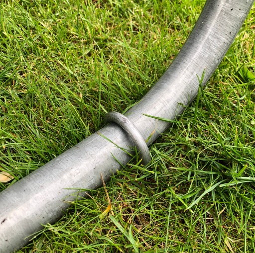 Sleď, oceľová kotva na trampolínu, 1 ks. 6 mm