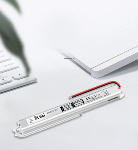 LED napájací zdroj 12V 24W 2A pre pásové svetlá Transformátor Ultra Slim Thin