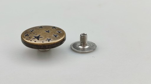 Kovový točený gombík na sakové nohavice, 17 mm, 1 ks, staré zlato