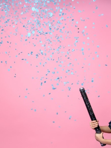 MODRÁ KONFETTIOVÁ STRÚĽKA PRE ROČNÉHO CHLAPCA GENDER REVEAL 60 CM