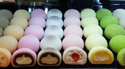 Ryža MOCHI Asian Mix Arašidová červená fazuľa Sezam 6 ks 180 g