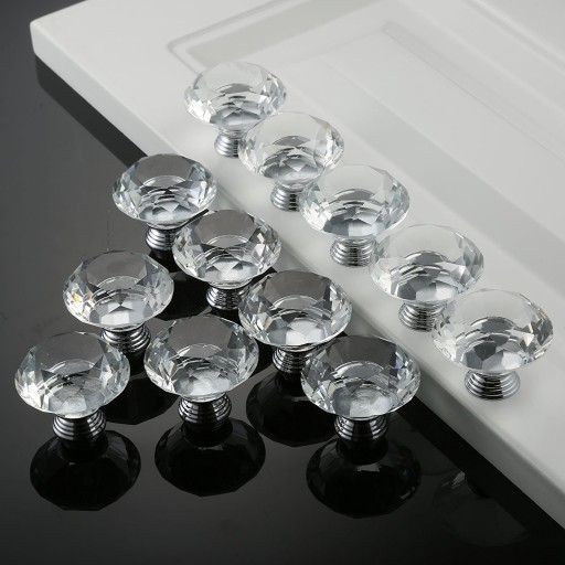 NÁBYTKOVÁ KĽÚČKA CRYSTAL rukoväť 40mm briliant
