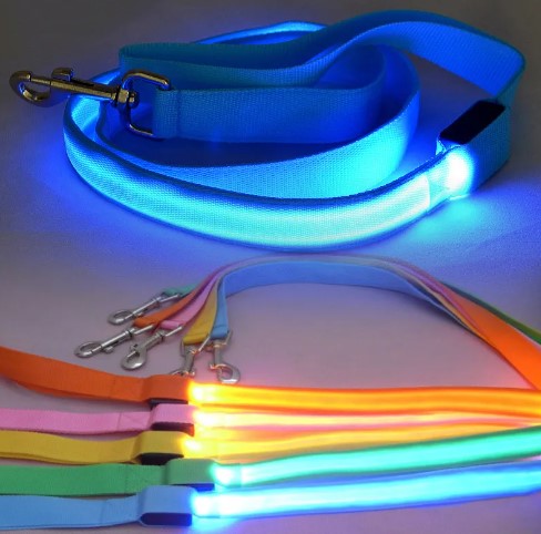 SVIETIACE LED USB vodítko pre psa, MODRÉ, 120 cm