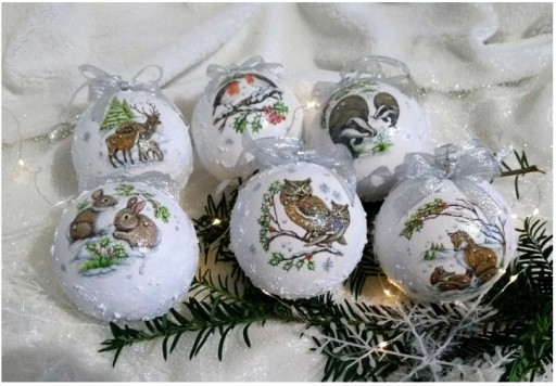 Polystyrénová guľa 5cm Baubles Polystyrénové guličky Decoupage 10 kusov